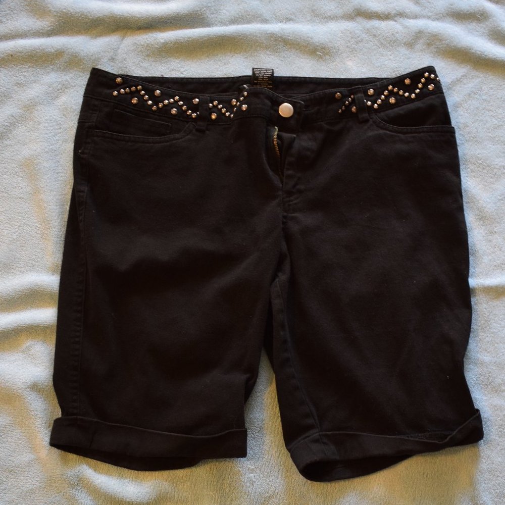 New Directions Women's Black Shorts